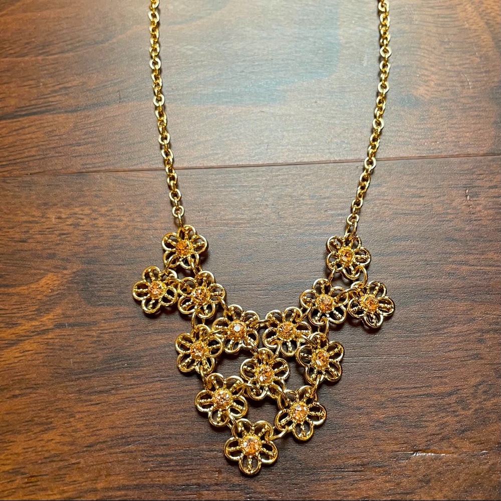 🔴Gold Flower Cluster Orange Gem Necklace